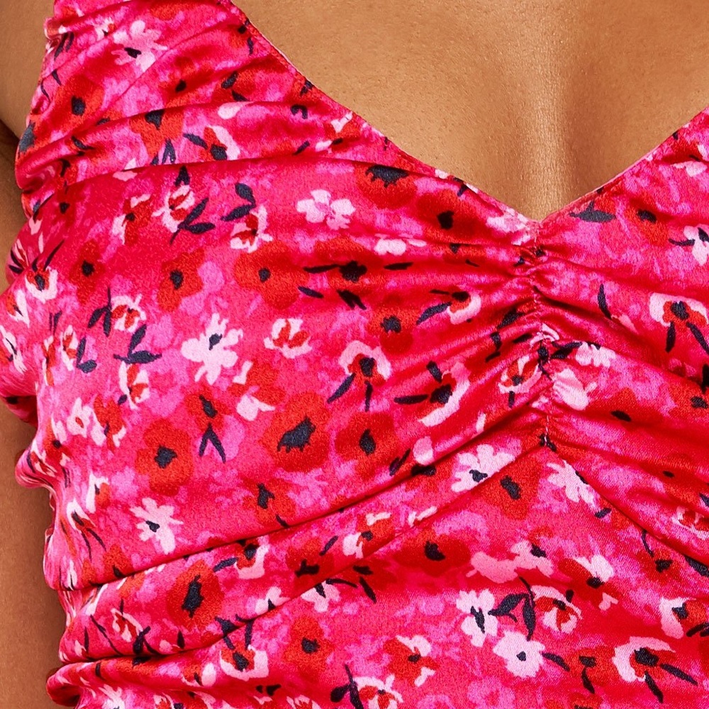 Zoya Floral Ruched Cami - Picture 3 of 9
